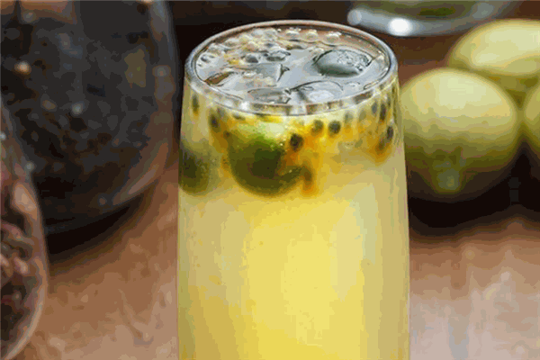 她他偶遇果汁奶茶